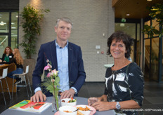 Nico Verduin (LTO Noord, Regio West) en Gerry Kouwenhoven (Hogeschool Inholland)